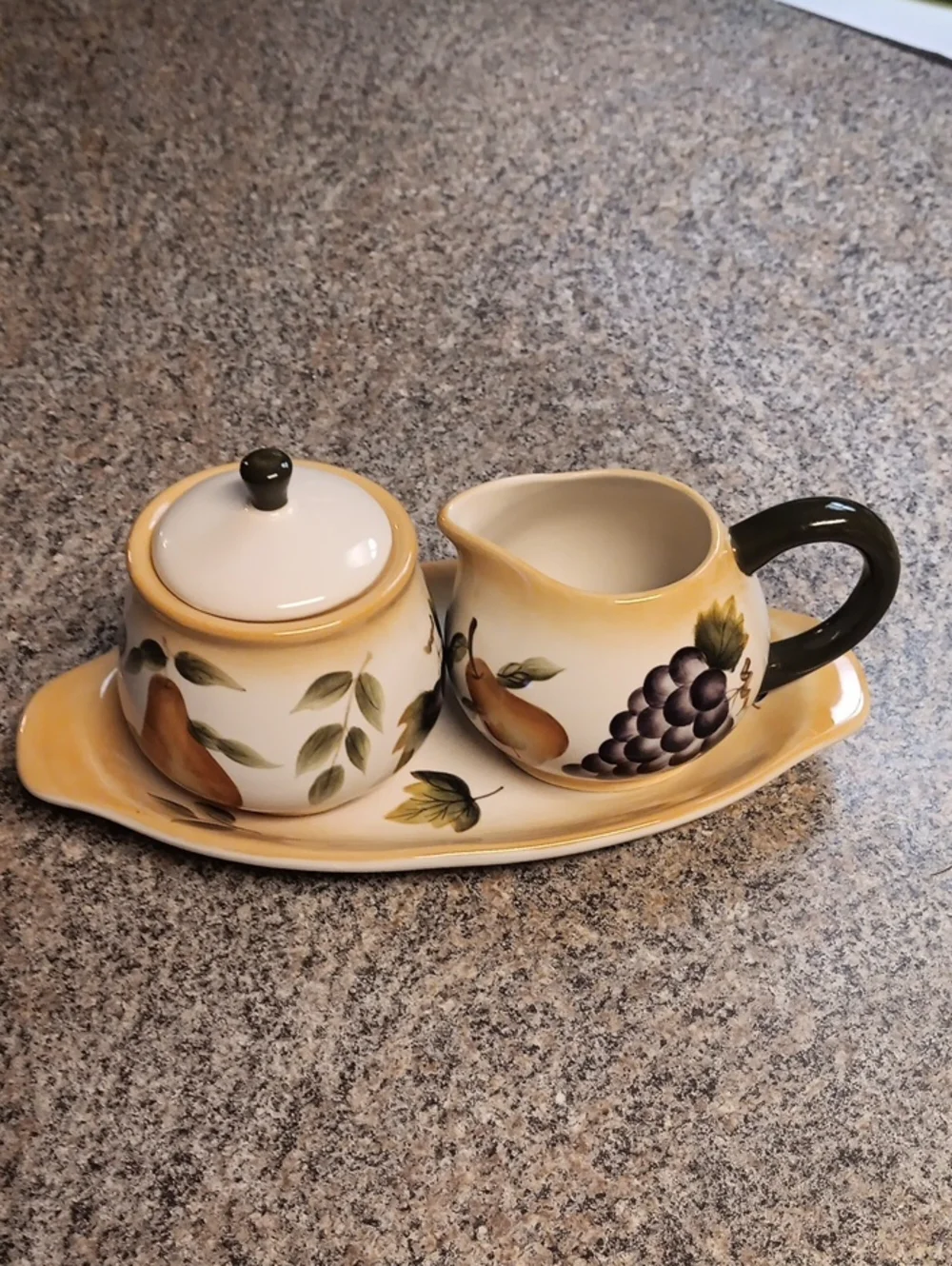 Ceramic Creamer and Sugar Set in Cream and Olive with Fruit Motif